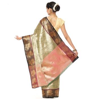 Green woven art silk saree with blouse 3