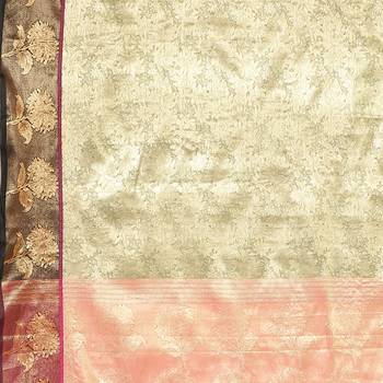Green woven art silk saree with blouse 5