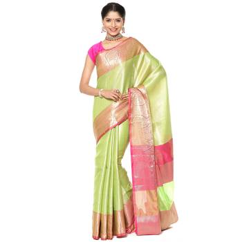 Green woven art silk saree with blouse 2