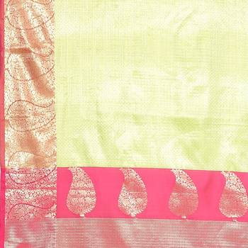Green woven art silk saree with blouse 5