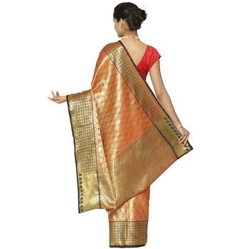 Red woven art silk saree with blouse 3