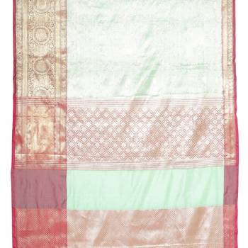 Green woven art silk saree with blouse 4