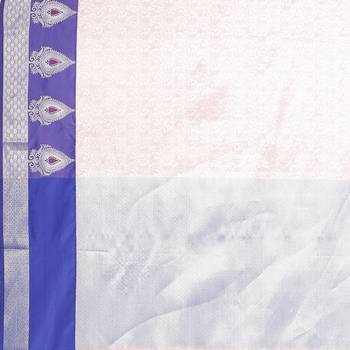 Pink woven art silk saree with blouse 5