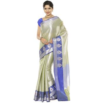 Green woven art silk saree with blouse 2