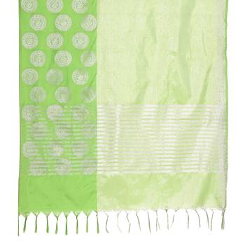 Green woven art silk saree with blouse 4