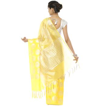 Beige woven art silk saree with blouse 3