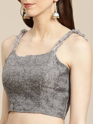   beige printed organza saree with blouse 3