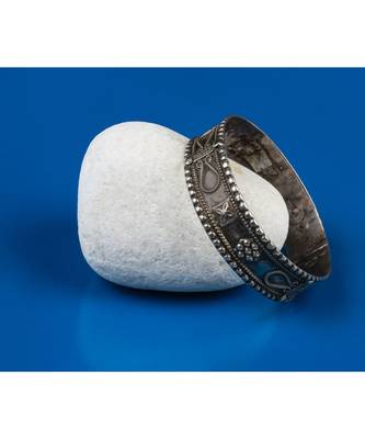 Sangeeta Boochra Silver Bangle 1