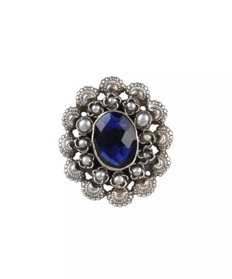 Sangeeta Boochra Silver Ring