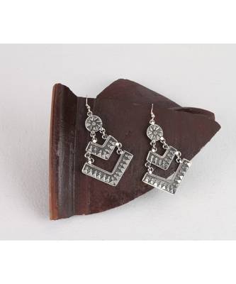Sangeeta Boochra Silver Earrings 1