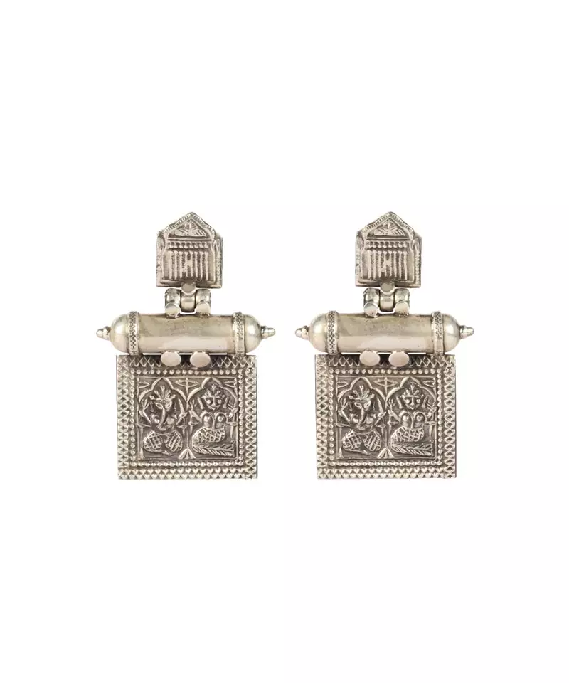 Sangeeta Boochra Silver Earrings