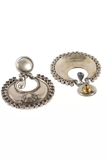 Sangeeta Boochra Silver Earrings