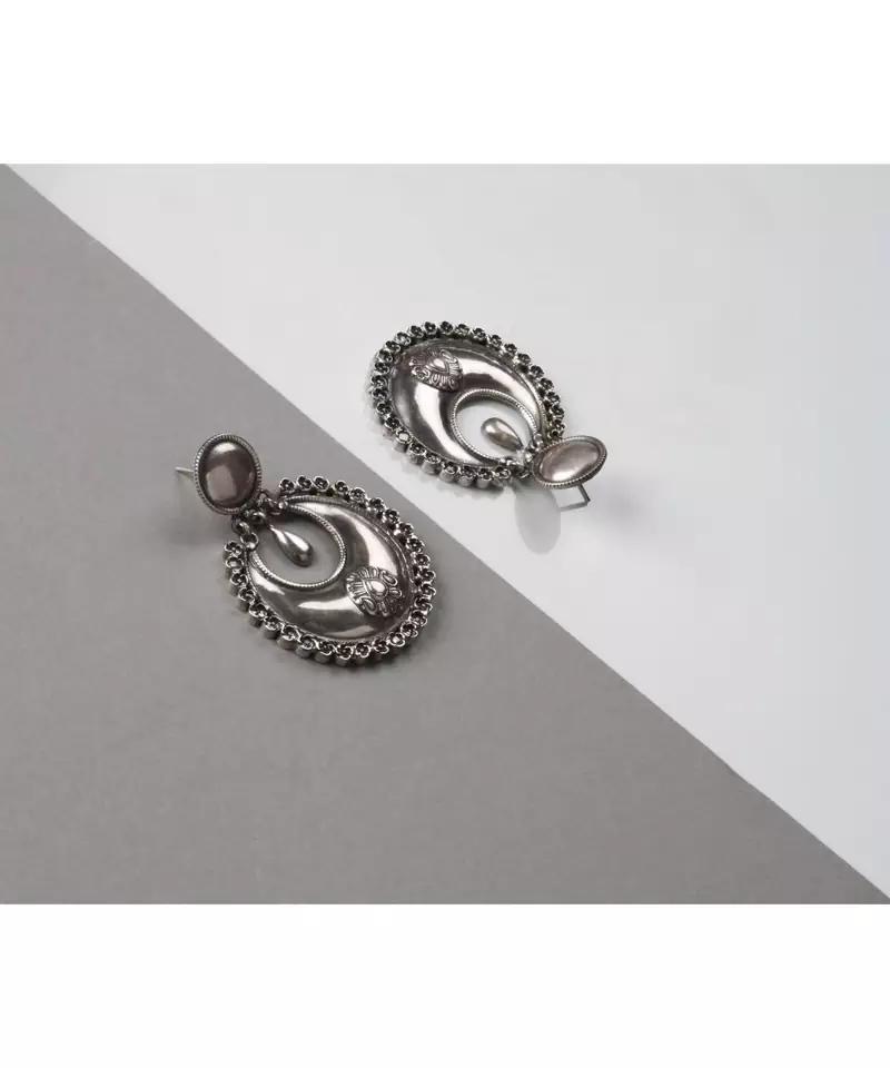 Sangeeta Boochra Silver Earrings