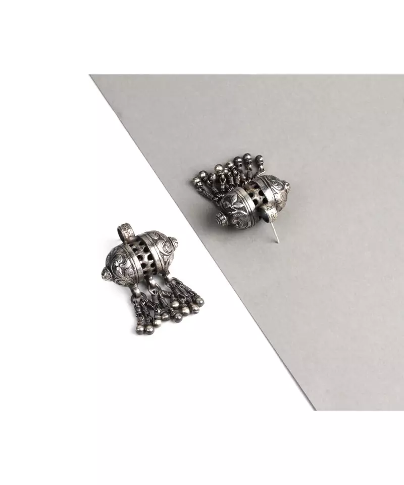 Sangeeta Boochra Silver Earrings