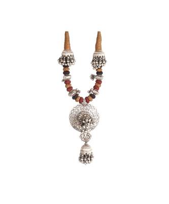 Sangeeta Boochra Silver Necklace 3