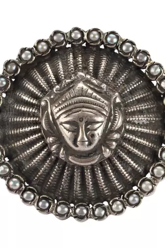Sangeeta Boochra Silver Ring