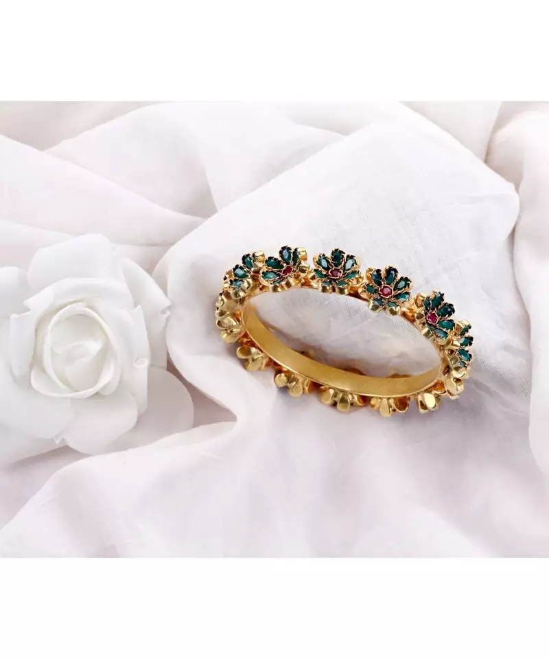 Sangeeta Boochra Silver Bangle With 24K Gold Plating
