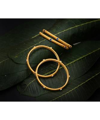 Sangeeta Boochra Silver Bangle With Gold Plating 3