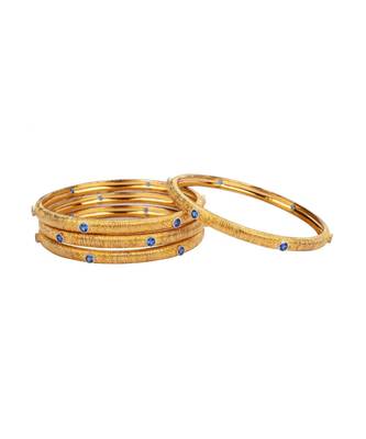 Sangeeta Boochra Silver Bangle With Gold Plating 5