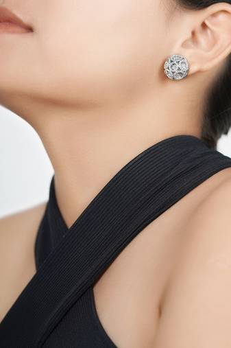 Sangeeta Boochra Silver Earrings