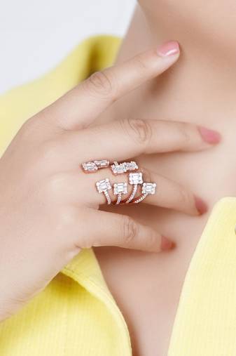 Sangeeta Boochra Silver Ring