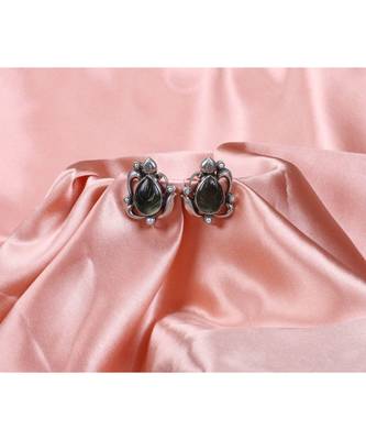 Sangeeta Boochra Silver Earrings 1