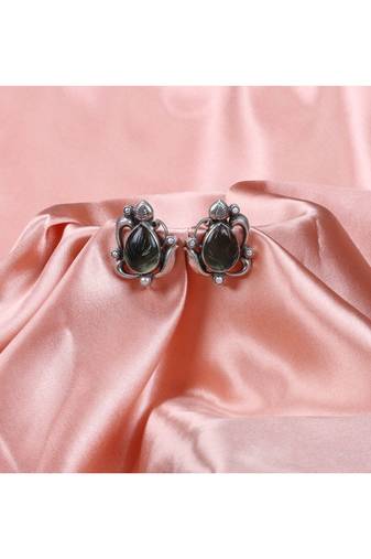 Sangeeta Boochra Silver Earrings