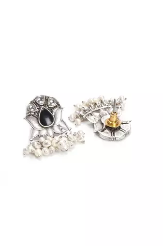 Sangeeta Boochra Silver Earrings