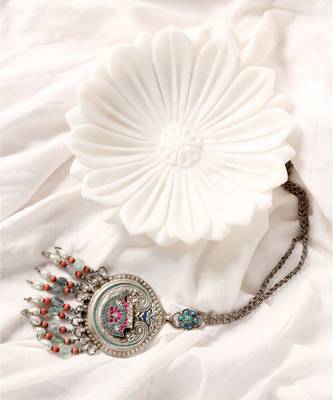 Sangeeta Boochra Silver Necklace 1