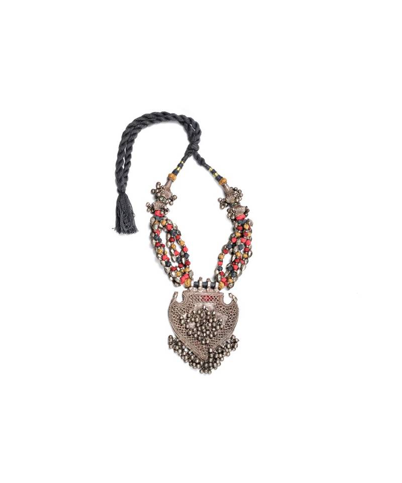 Sangeeta Boochra Silver Necklace