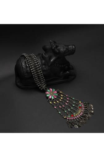 Sangeeta Boochra Silver Necklace