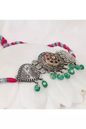 Sangeeta Boochra Silver Choker