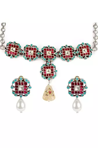 Sangeeta Boochra Silver Necklace And Earrings Set