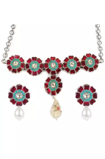 Sangeeta Boochra Silver Necklace And Earrings Set