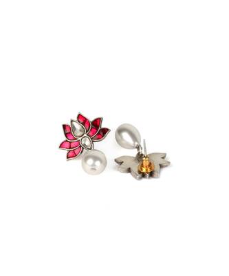 Sangeeta Boochra Silver Necklace And Earrings Set 1