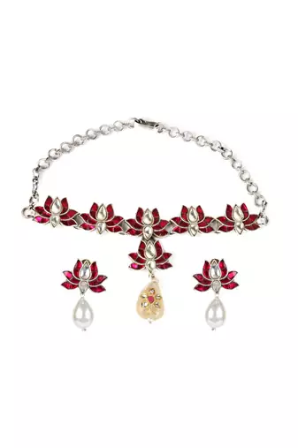 Sangeeta Boochra Silver Necklace And Earrings Set