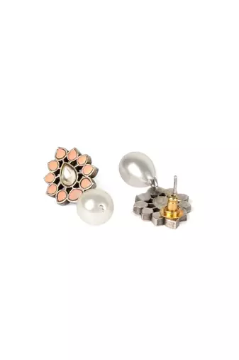Sangeeta Boochra Silver Necklace And Earrings Set