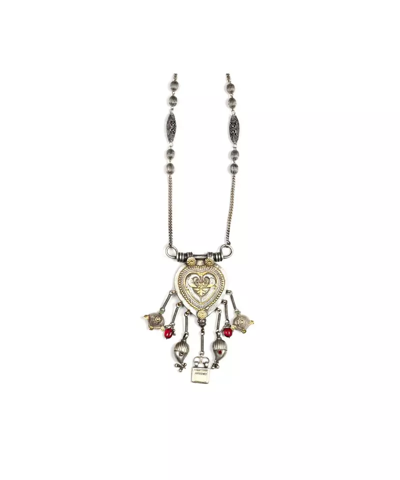 Sangeeta Boochra Silver Necklace