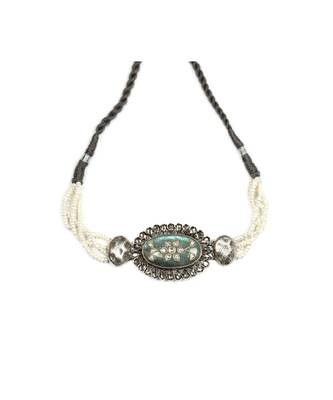Sangeeta Boochra Silver Choker 1