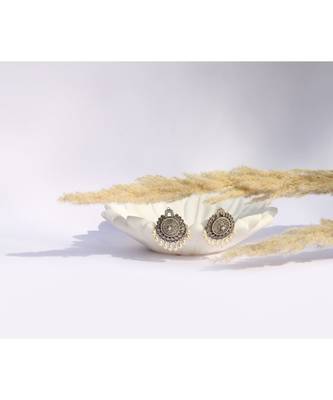 Sangeeta Boochra Silver Earrings 1