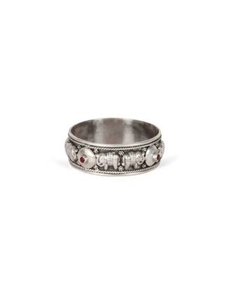 Sangeeta Boochra Silver Bangle 2