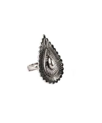 Sangeeta Boochra Silver Ring 3