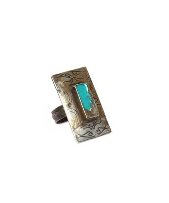 Sangeeta Boochra Silver Ring 3