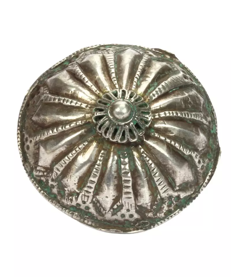 Sangeeta Boochra Silver Ring