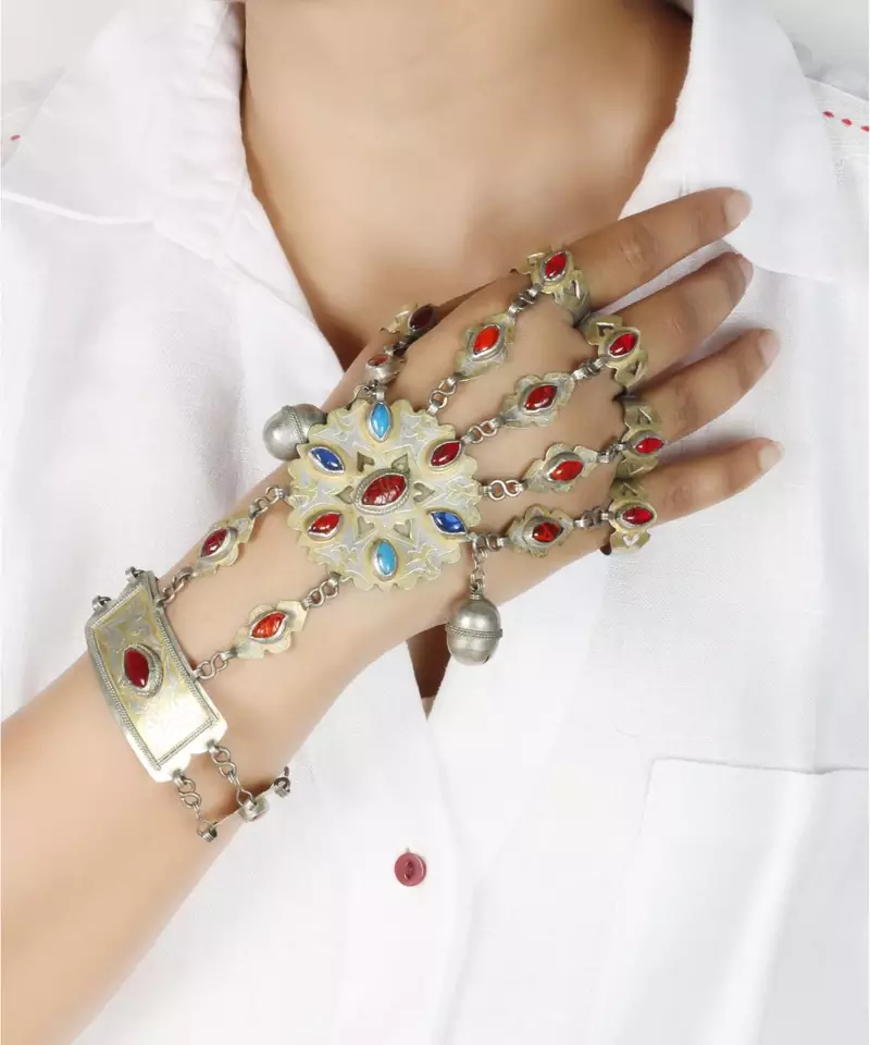 Sangeeta Boochra Silver Hand Harness
