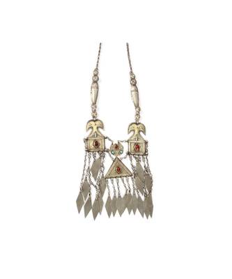 Sangeeta Boochra Silver Necklace 2