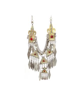 Sangeeta Boochra Silver Necklace 2