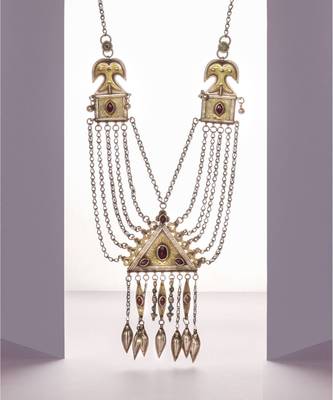 Sangeeta Boochra Silver Necklace 1