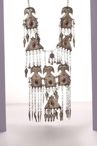 Sangeeta Boochra Silver Necklace