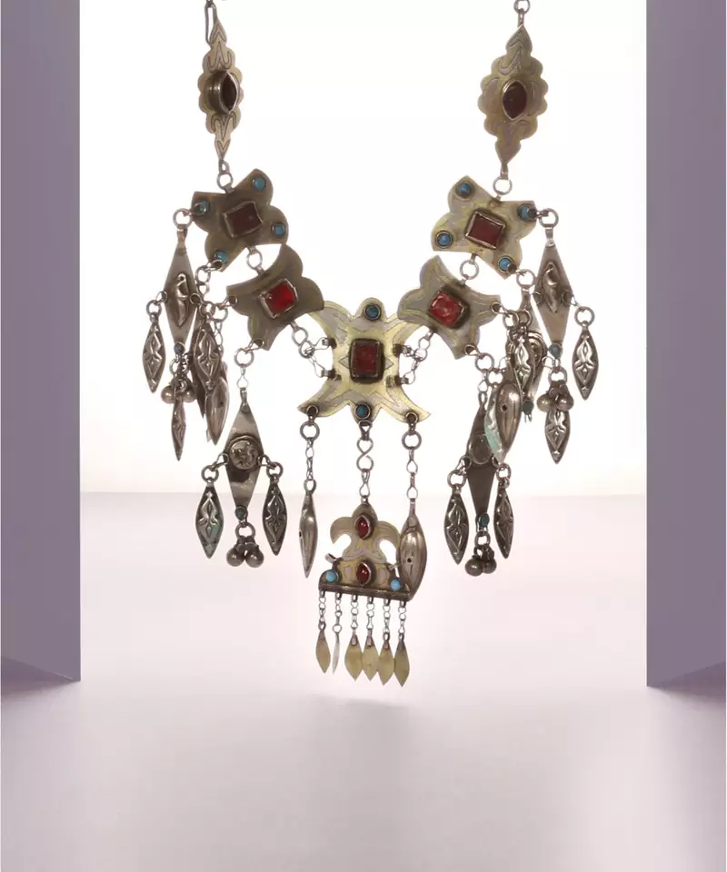 Sangeeta Boochra Silver Necklace